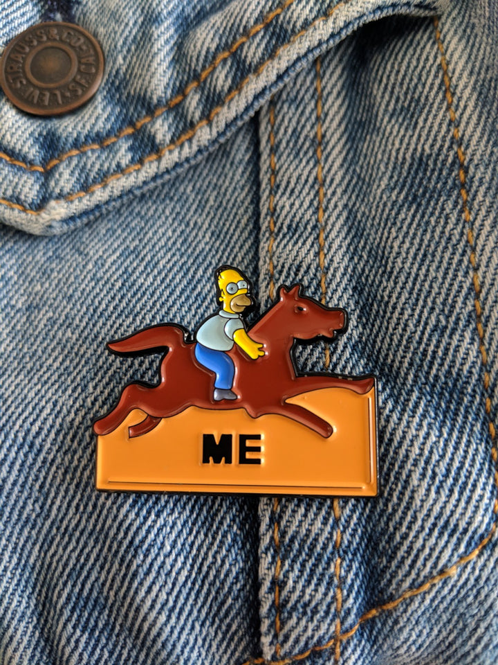 Homer simpson pin warn